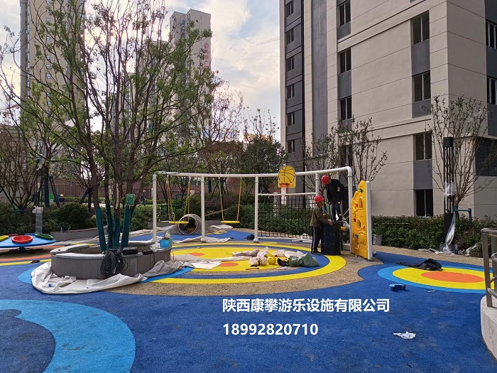 兒童游樂設施