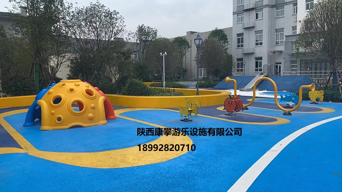 兒童樂園設備