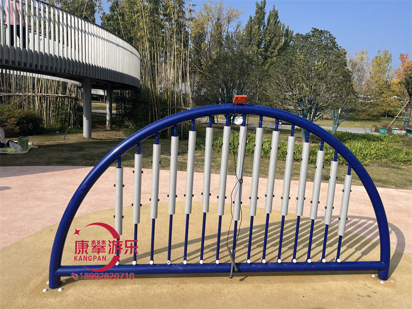 游樂(lè)設(shè)施